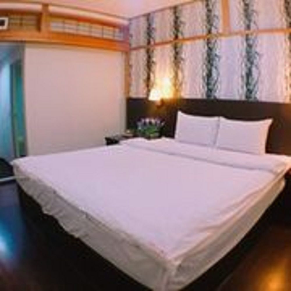 Wl Hotel Hsinchu Exterior foto